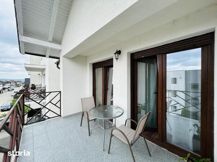 Apartament cu 4 camere în Sud