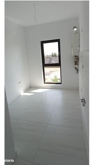 Apartament cu 3 camere în Păulești