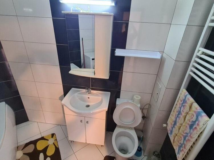 Apartament cu 2 camere semidecomandat, mobilat în Fundeni
