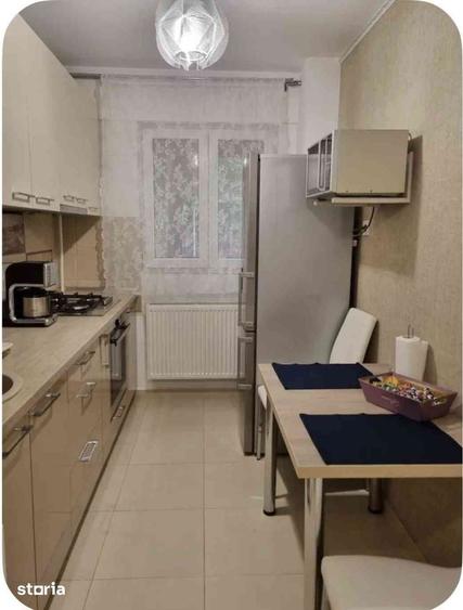 Apartament cu 2 camere semidecomandat, mobilat în Dristor