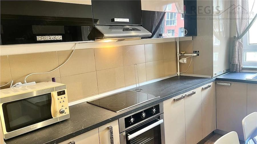 Apartament cu 2 camere decomandat în Avantgarden