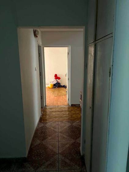Apartament cu 4 camere decomandat în Paltiniș