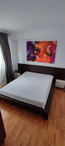 Apartament cu 3 camere decomandat în Ultracentral