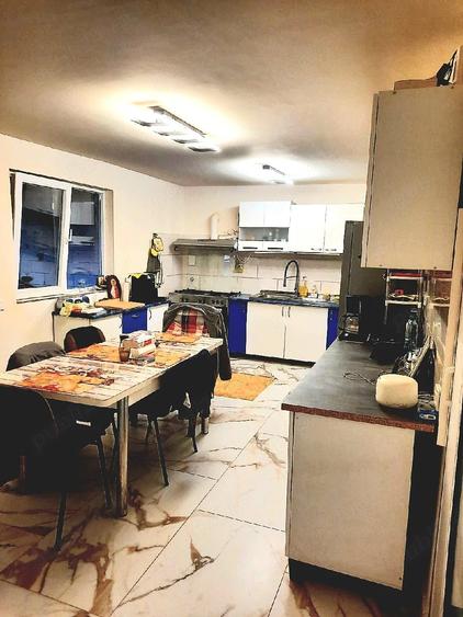 Casă cu 2 camere cu Teren 700 Mp în Poienarii Apostoli