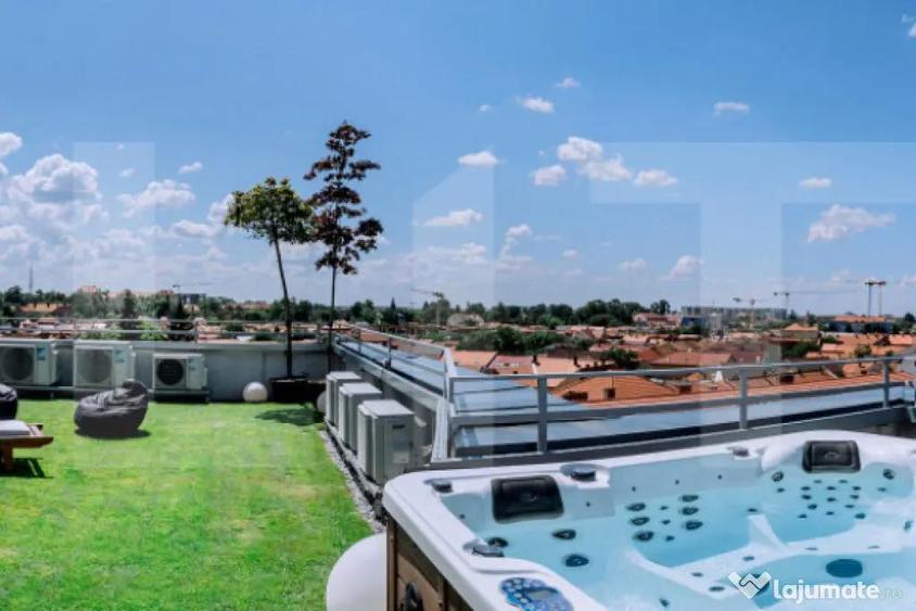 Apartament cu 4 camere decomandat în Central