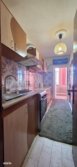 Apartament cu 3 camere decomandat în Gara