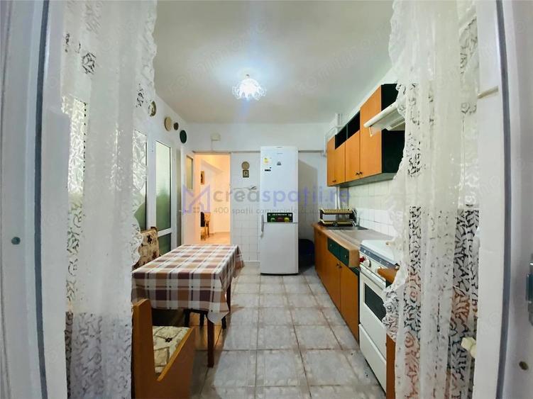 Apartament cu 3 camere în Filiași