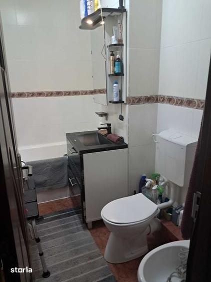 Apartament cu 4 camere în Calea Moldovei