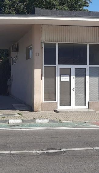 Spațiu comercial, de 48 mp, în CFR