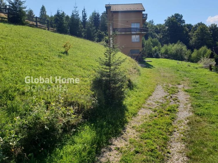 Teren Construcții intravilan de 725 mp, în Moieciu de Jos