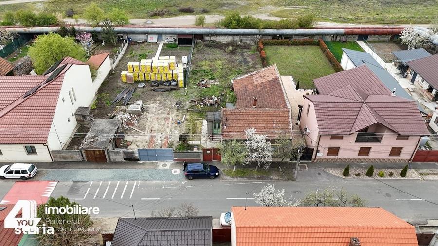 Casă cu 4 camere cu Teren 633 Mp în Grădiște