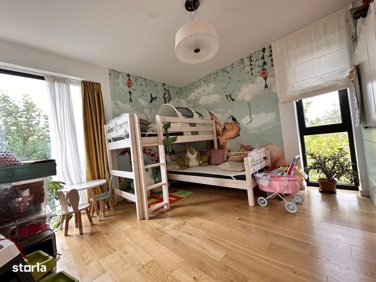 Casă cu 4 camere cu Teren 200 Mp în Corbeanca