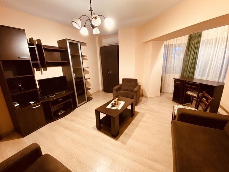 Apartament cu 2 camere decomandat în Tomis II