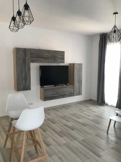 Apartament cu 2 camere decomandat în Grozăvești