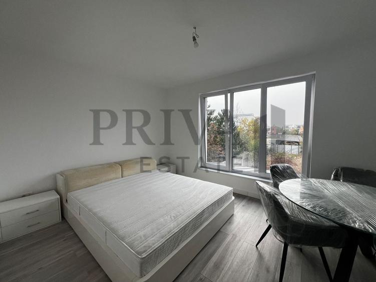 Duplex cu 4 camere cu Canalizare în Giroc