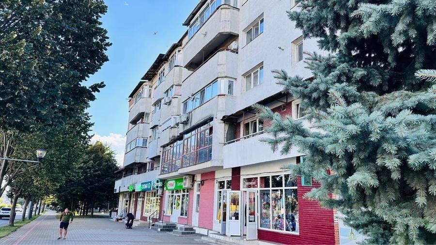 Apartament cu 3 camere în Spital