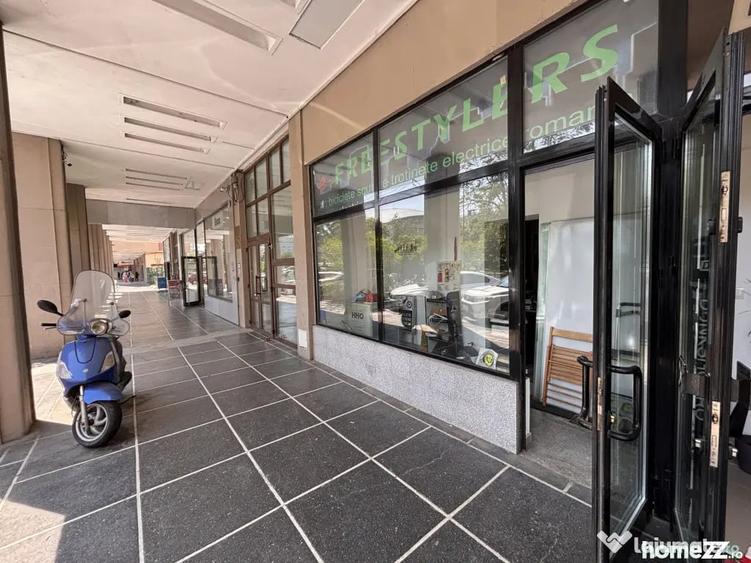 Spațiu comercial, de 9 mp, în Sala Palatului