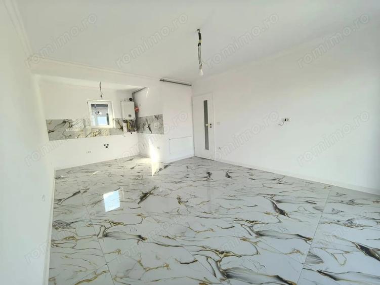 Apartament cu 2 camere decomandat în Girocului