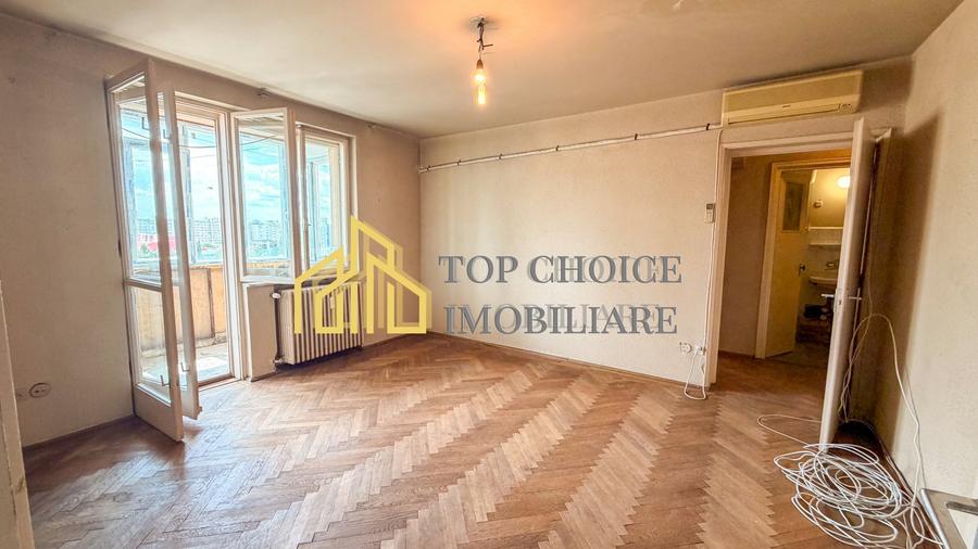 Apartament cu 3 camere decomandat în Barbu Văcărescu