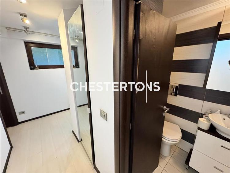 Apartament cu 2 camere decomandat în Dorobanți