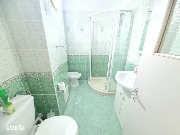 Apartament cu 2 camere decomandat în Mioriței