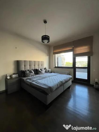 Apartament cu 2 camere semidecomandat în Borhanci
