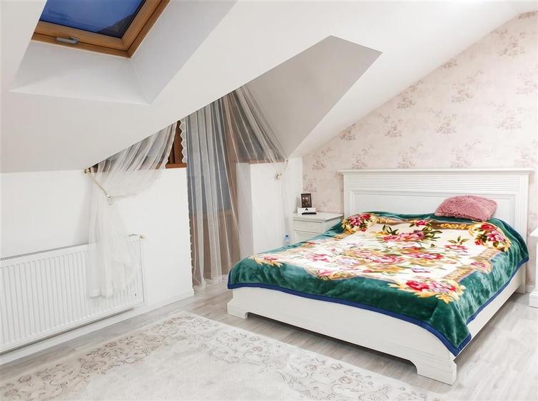 Apartament cu 3 camere decomandat, mobilat în Burdujeni