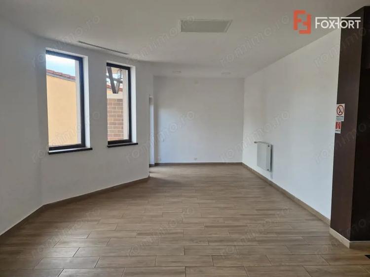 Spațiu comercial, de 603 mp, în Mehala