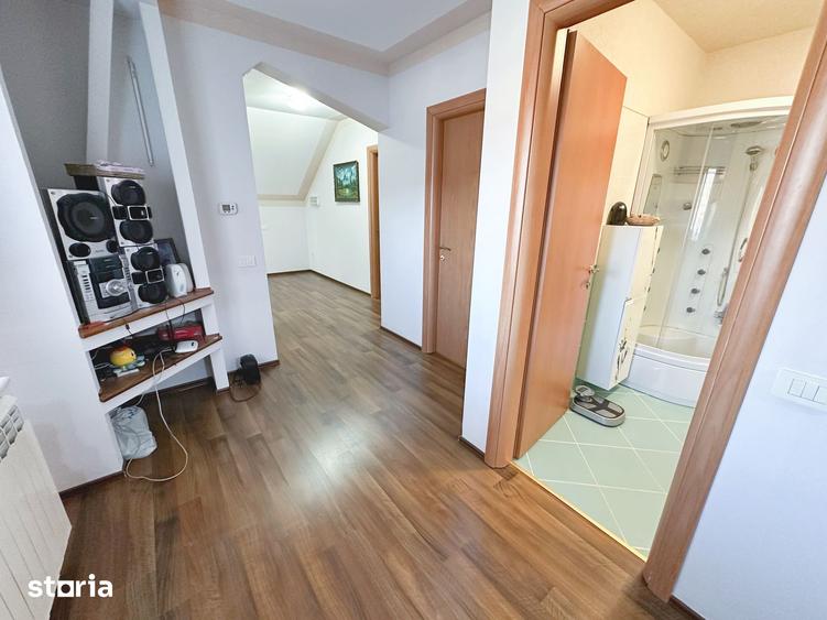 Casă cu 4 camere cu Teren 1226 Mp în Cucerdea