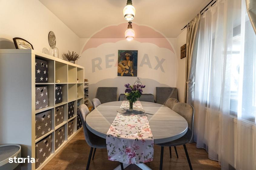 Casă cu 4 camere cu Teren 589 Mp în Feldioara