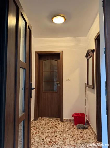 Casă cu 2 camere în Central