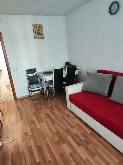 Apartament cu 2 camere decomandat în Berceni