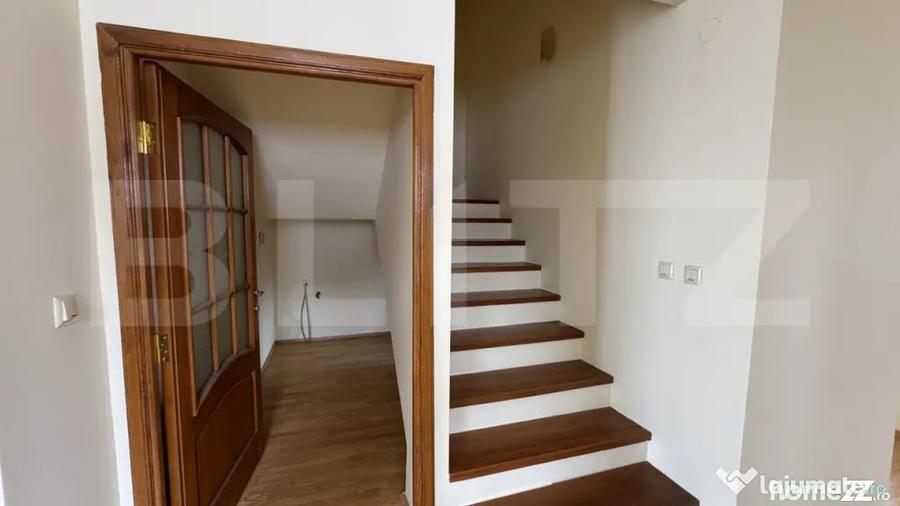 Apartament cu 4 camere decomandat în Brazda lui Novac