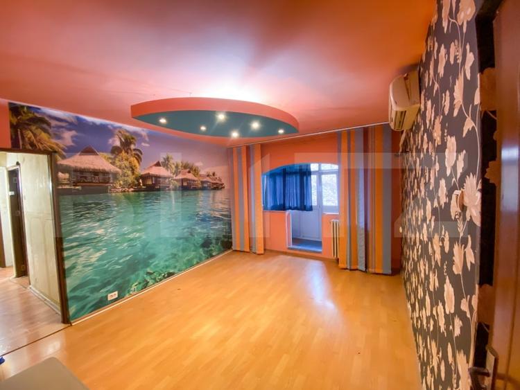 Apartament 3 camere, 50.50 mp, zona Rovine - 1
