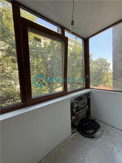 Royal Imobiliare - Vanzare apartament 3 camere zona Sud - 10