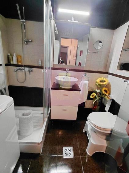 Apartament4 camere pe bd 13Septembrie stradal-Marriott, gresie VERSACE - 7