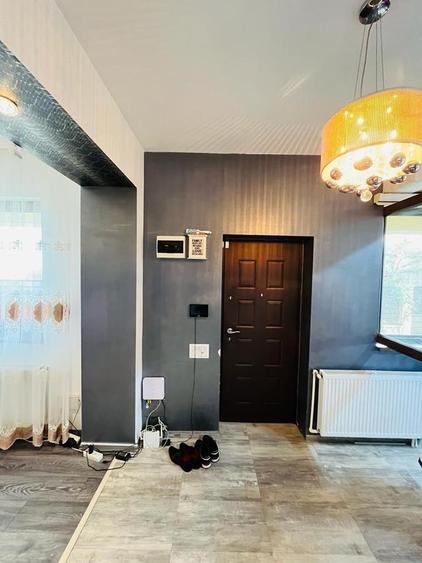 Duplex cu 4 camere cu Canalizare în Palazu Mare