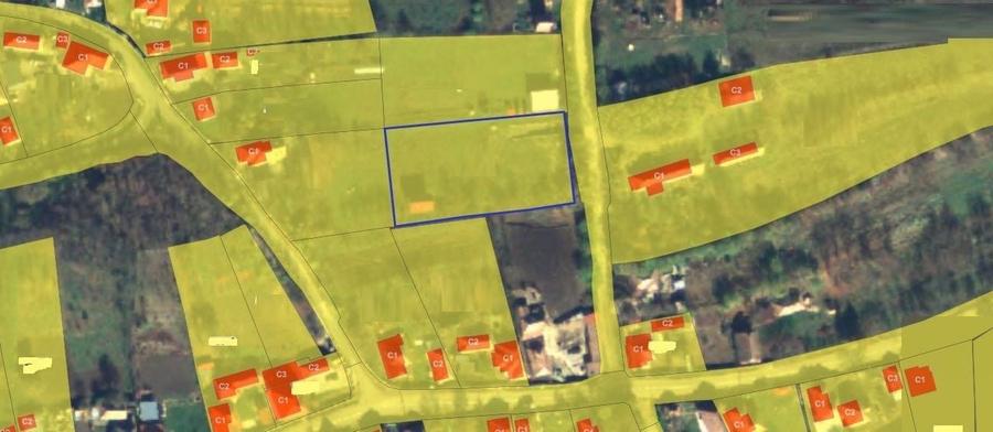 Teren Construcții intravilan de 2000 mp, în Rediu