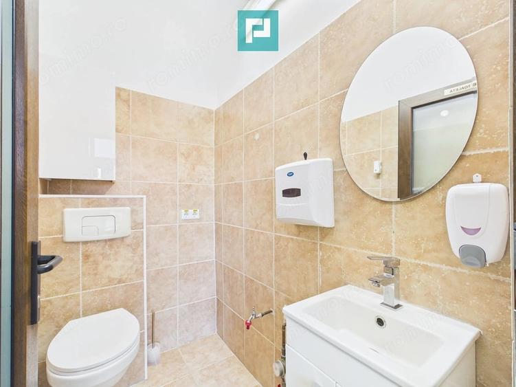 Spațiu comercial, de 48 mp, în Central