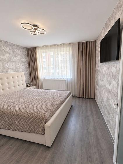 Apartament cu 3 camere semidecomandat în Trivale