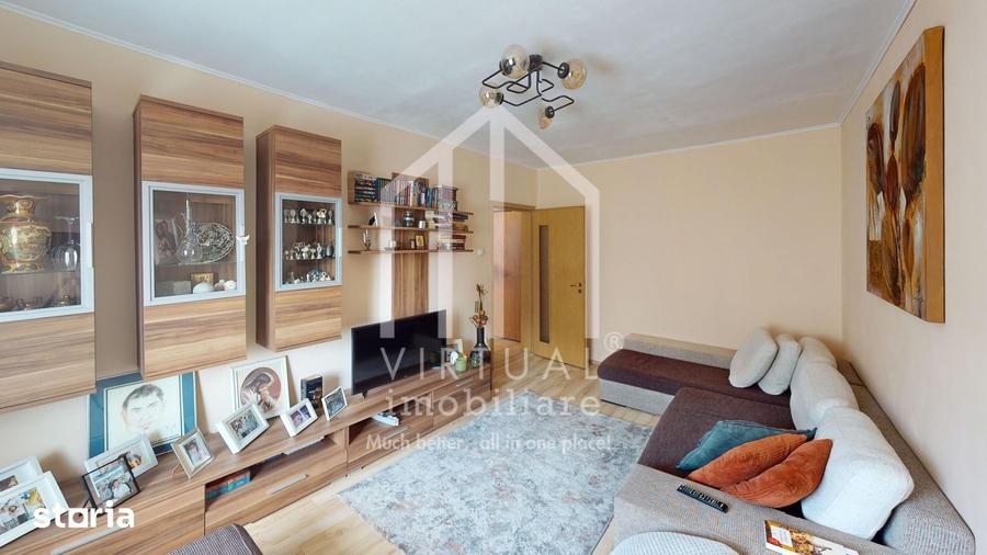 Apartament cu 3 camere, mobilat în Vasile Aaron