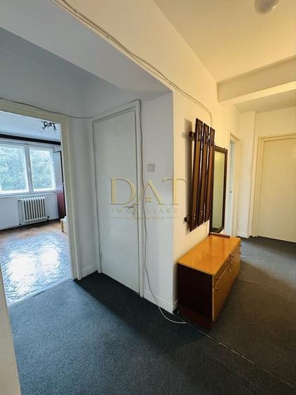 Apartament cu 4 camere decomandat în Gheorgheni