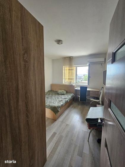Apartament cu 3 camere în 1 Mai