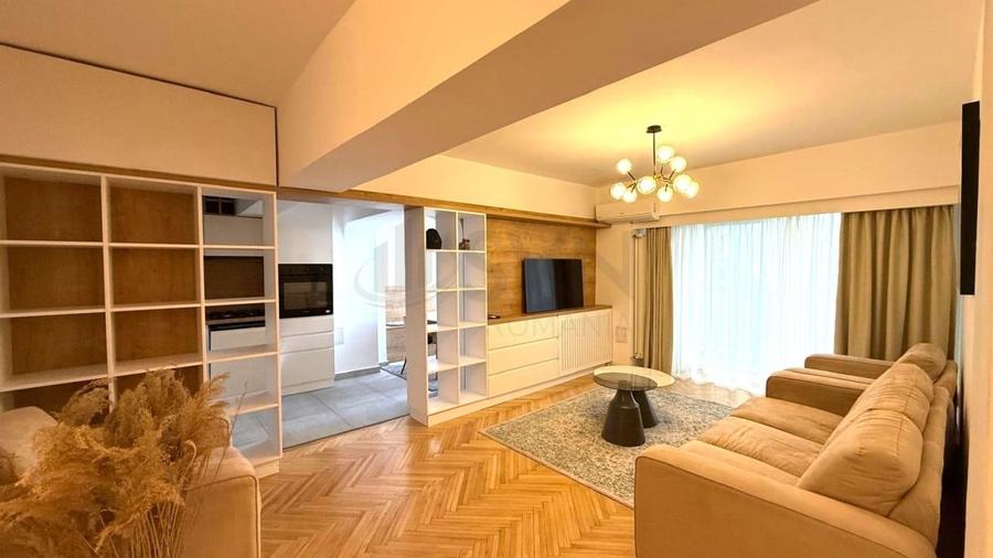 Apartament cu 2 camere semidecomandat, mobilat în Unirii