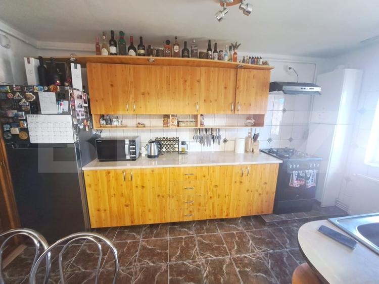 Apartament cu 3 camere decomandat, mobilat în Astra
