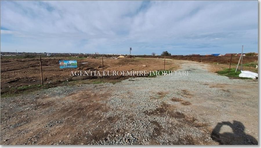 Teren Construcții intravilan de 2281 mp, în Lumina