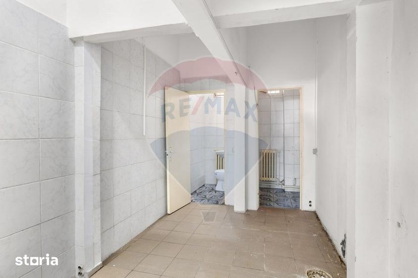 Spațiu comercial, de 30 mp, în Central