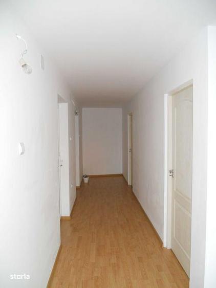 apartament 3 camere 98Mp, nemobilat in imobil privat, zona Lisimed - 5