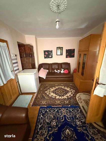 Casă cu 3 camere cu Canalizare în Cazasu