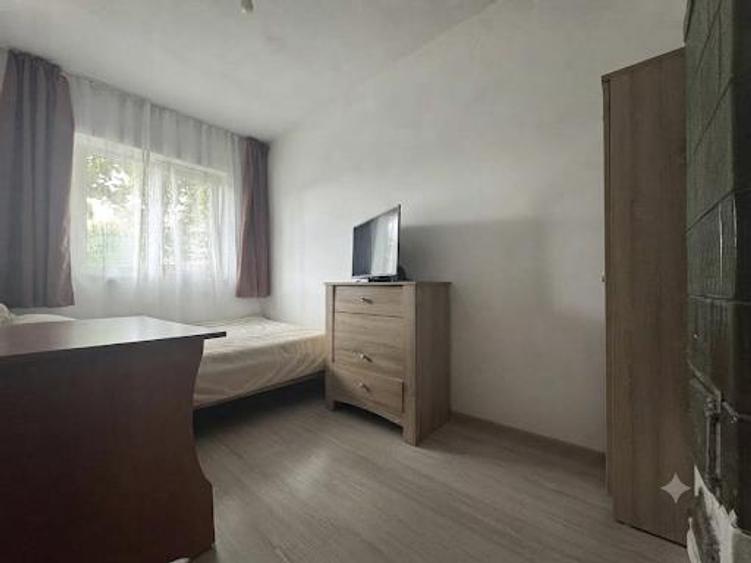 Apartament cu 3 camere decomandat în Miroslava